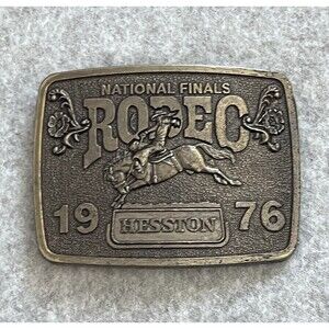 Hesston 1976 Rodeo Belt Buckle Bicentennial Saddle‎ Bronc Cowboy National Finals